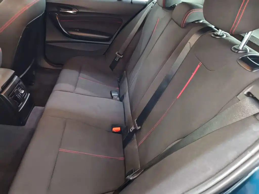 BMW 1 Series 2015 — фото 17