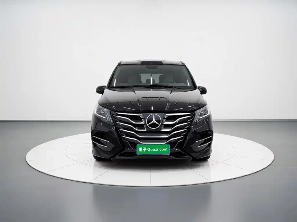 Mercedes-Benz Vito 2023 — фото 5