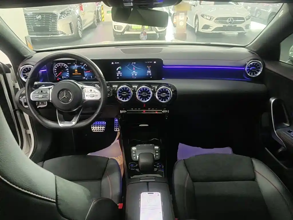 Mercedes-Benz CLA 2021 — фото 10