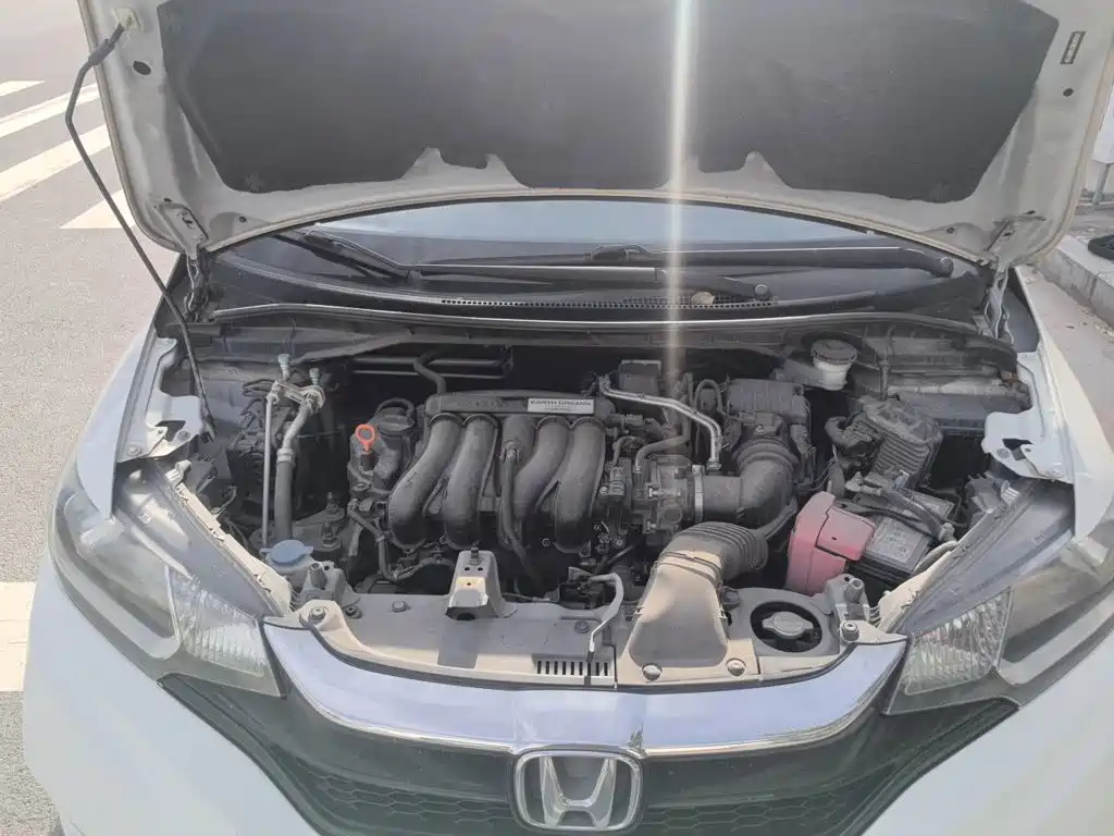 Honda Fit 2018 — фото 17
