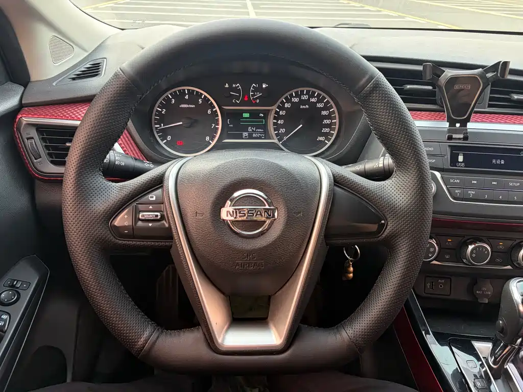 Nissan Bluebird 2015 — фото 7