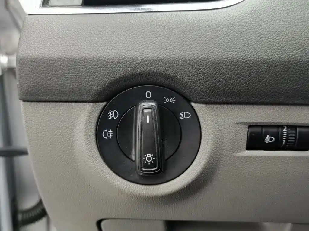 Skoda Octavia 2015 — фото 21