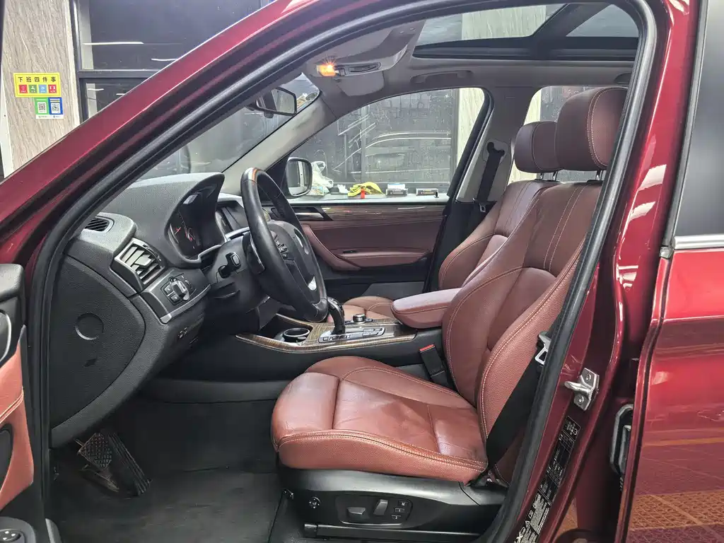 BMW X3 2013 — фото 9