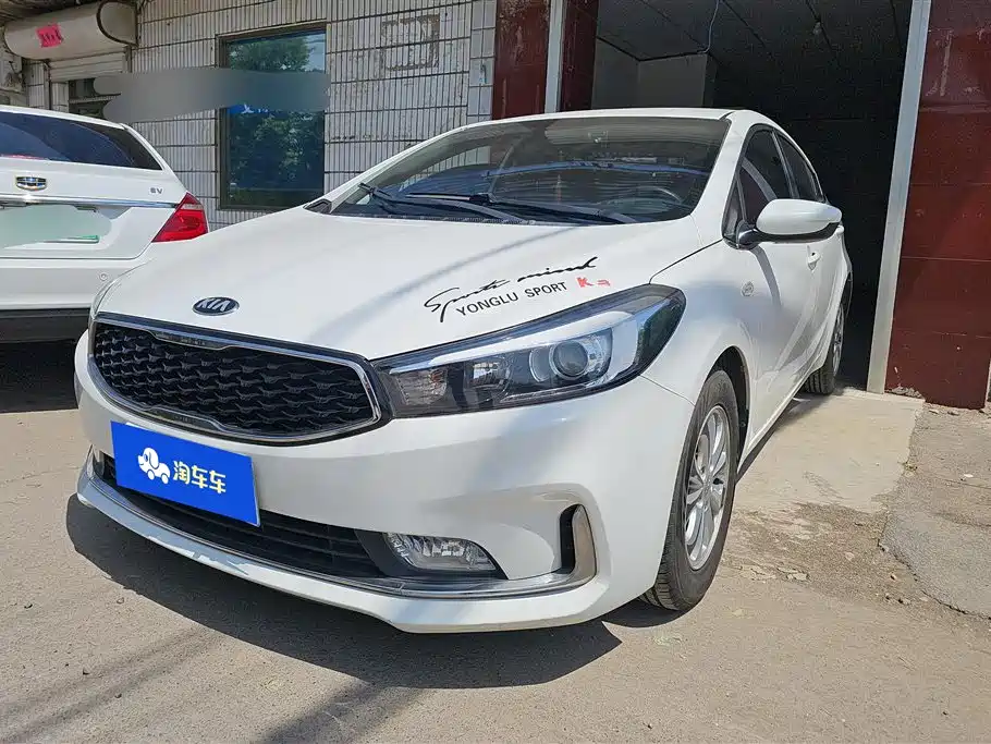 Kia K3 2016