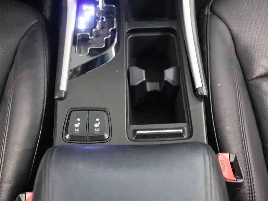Hyundai Sonata 2013 — фото 10
