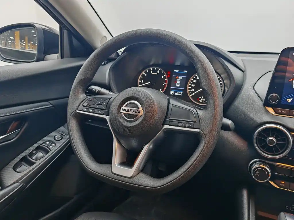 Nissan Sylphy 2021 — фото 16