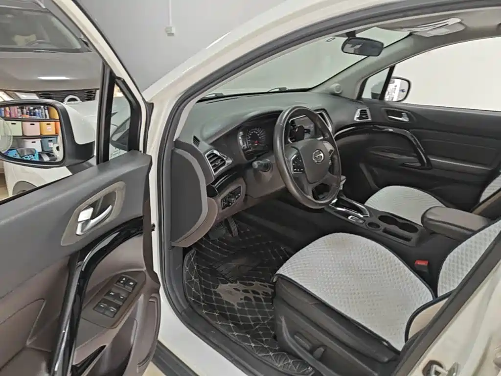 GAC Motor Trumpchi GS4 2017 — фото 16