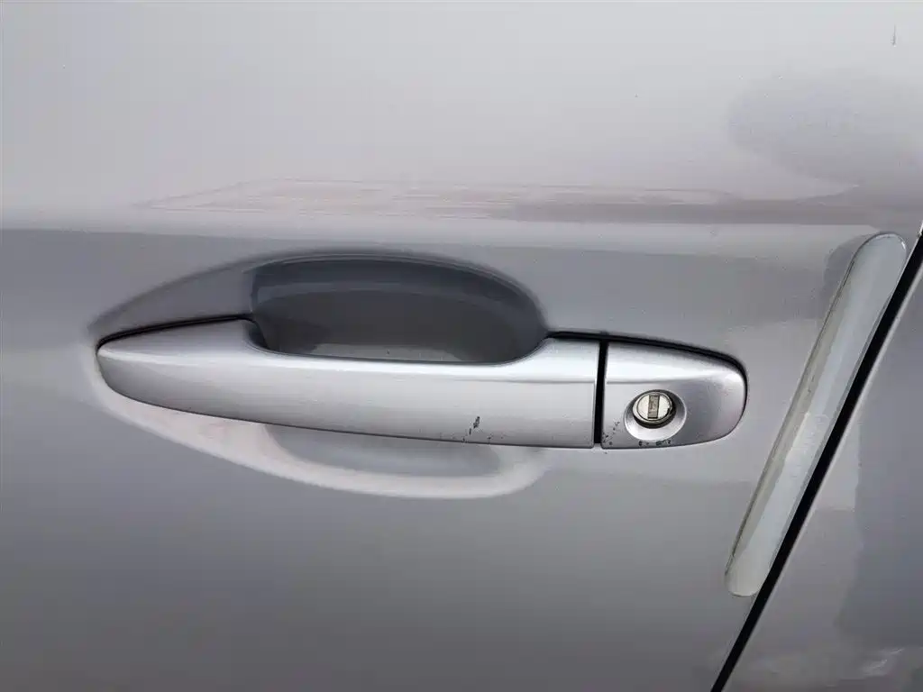 Subaru Legacy 2020 — фото 18