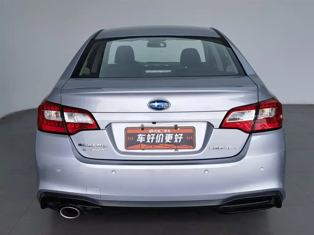 Subaru Legacy 2020 — фото 4