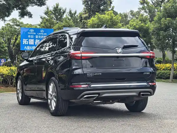 Buick Enclave 2022