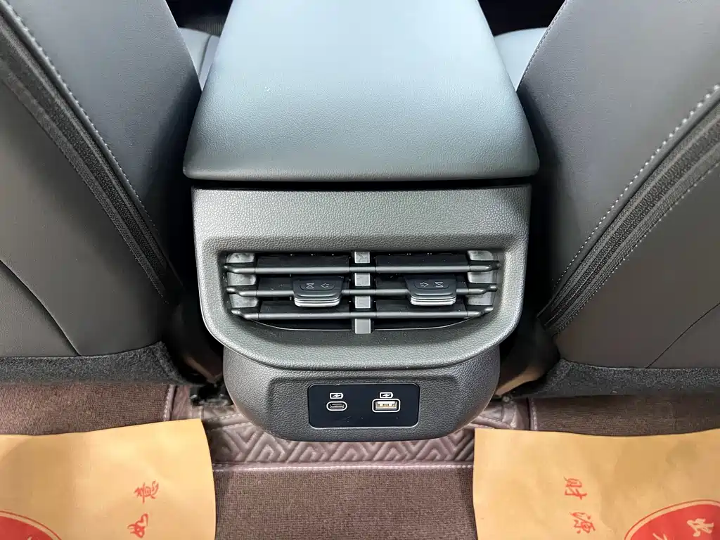 Haval H6 2024 — фото 16