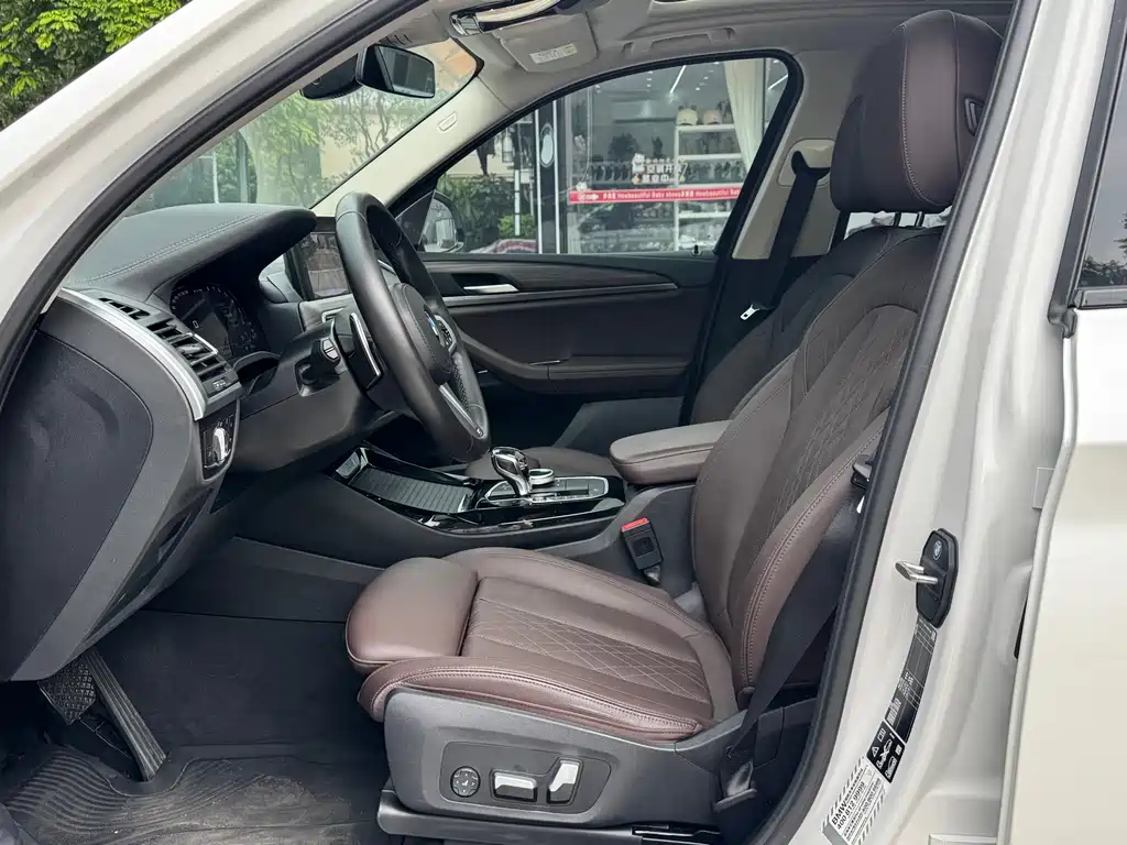 BMW X3 2022 — фото 10