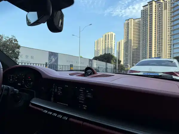 Porsche 911 2020
