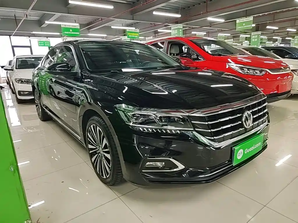 Volkswagen Passat 2018 — фото 4