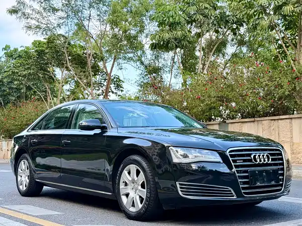 Audi A8 2013
