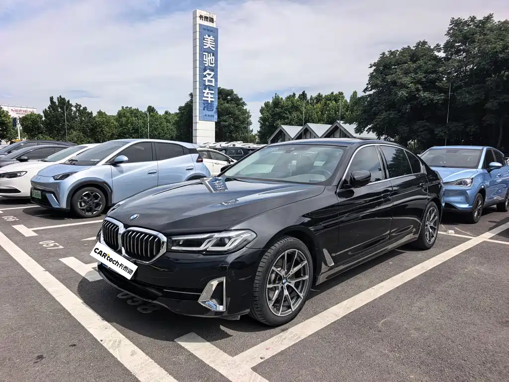 BMW 5 Series 2022