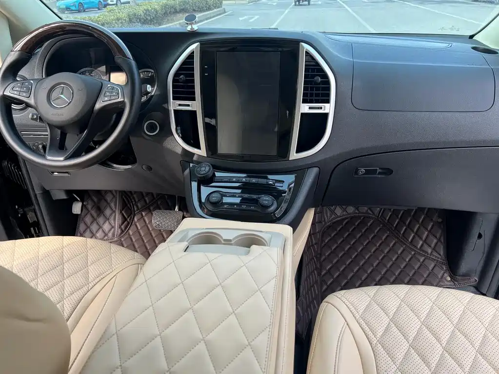 Mercedes-Benz Vito 2021 — фото 11