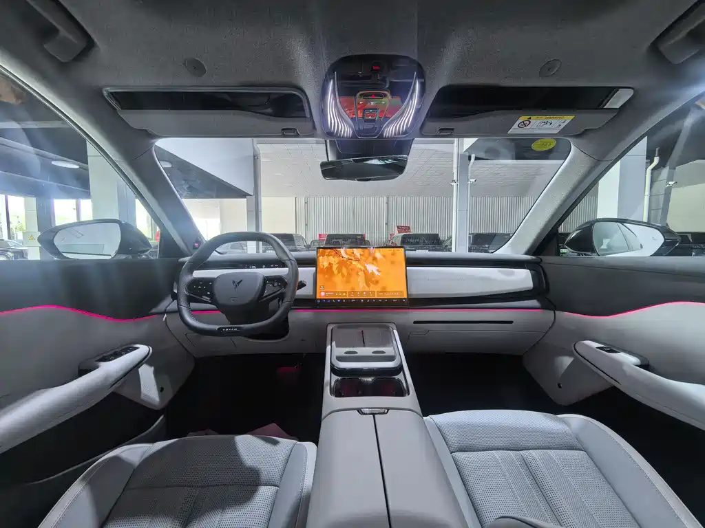 VOYAH Zhiyin 2025 — фото 11