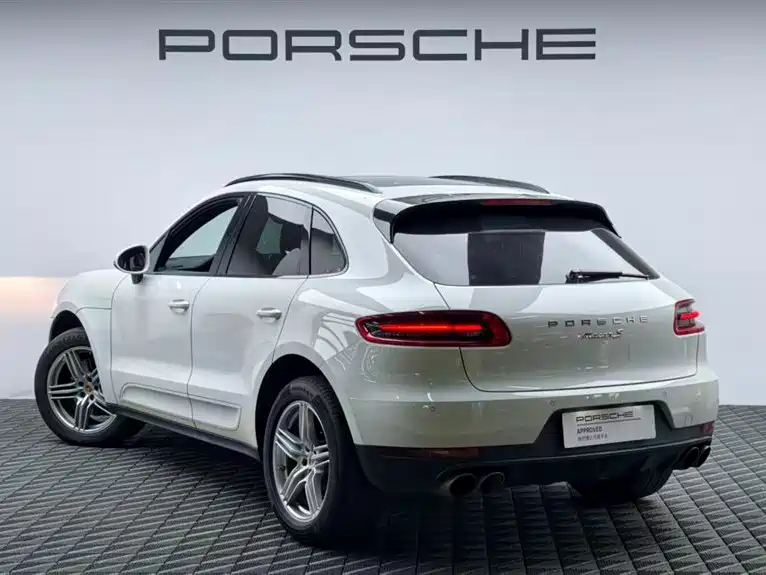 Porsche Macan 2015 — фото 6