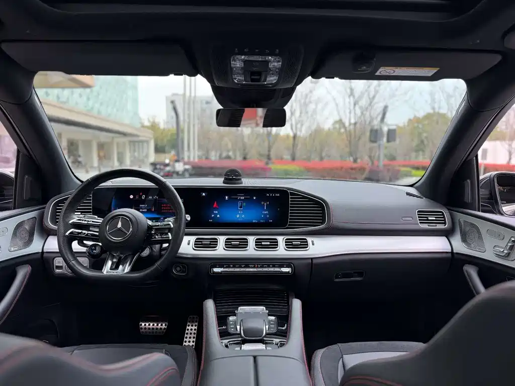 Mercedes-Benz GLE AMG 2025 — фото 6