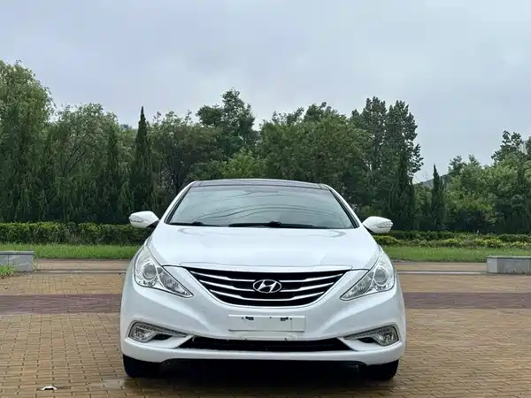 Hyundai Sonata 2013