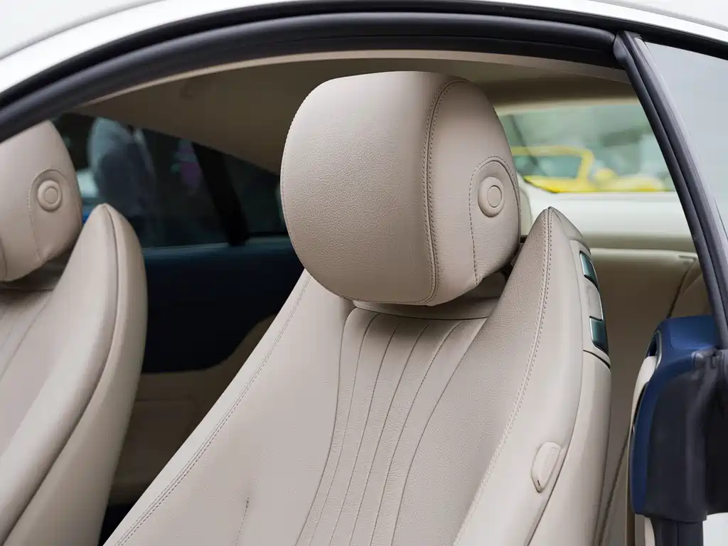 Mercedes-Benz E-Class 2023 — фото 34