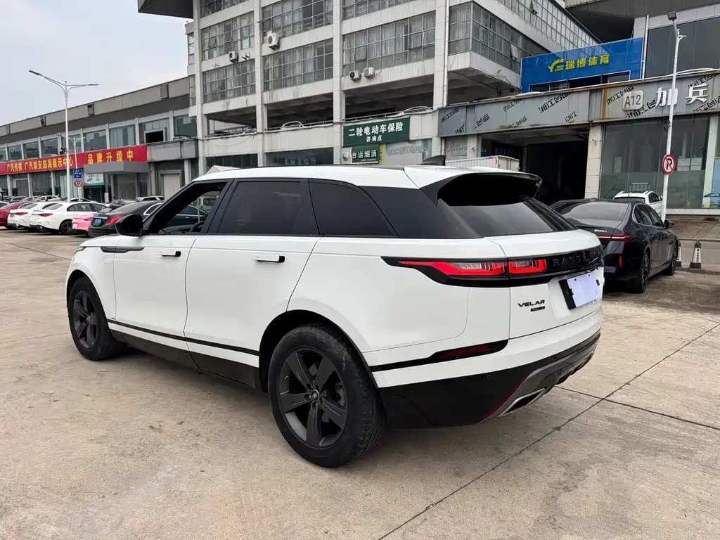 Land Rover Velar 2018 — фото 9