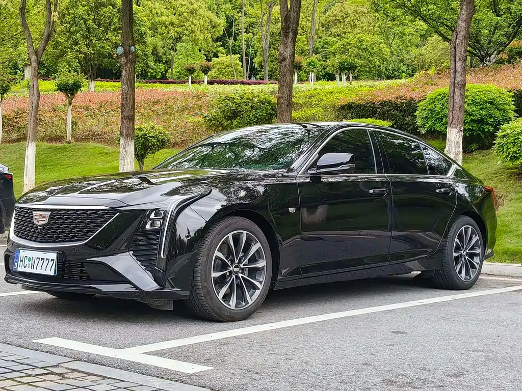 Cadillac CT5 2025 — фото 2