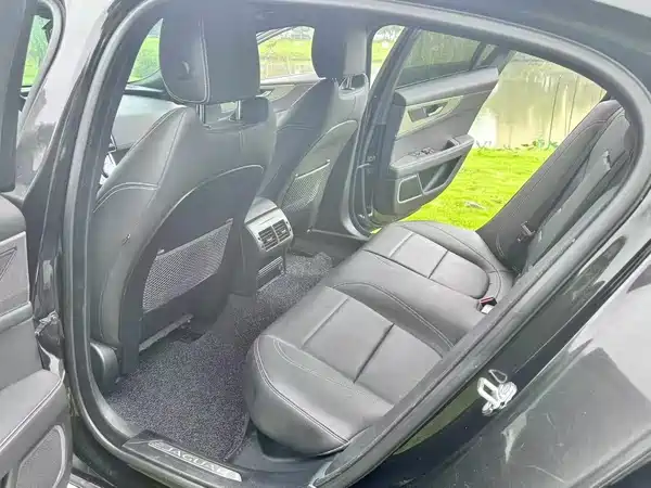 Jaguar XEL 2020