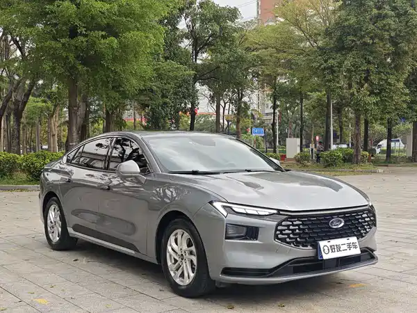 Ford Mondeo 2023