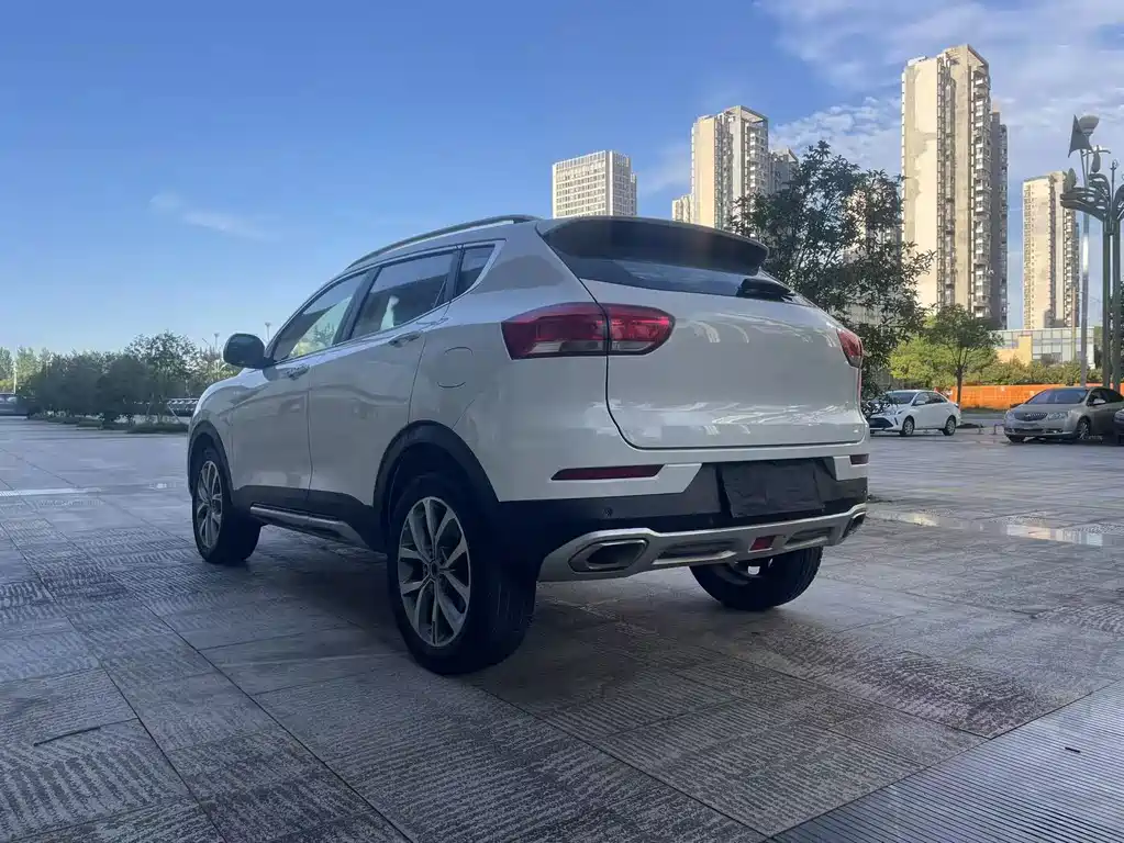 Haval H2s 2017 — фото 6