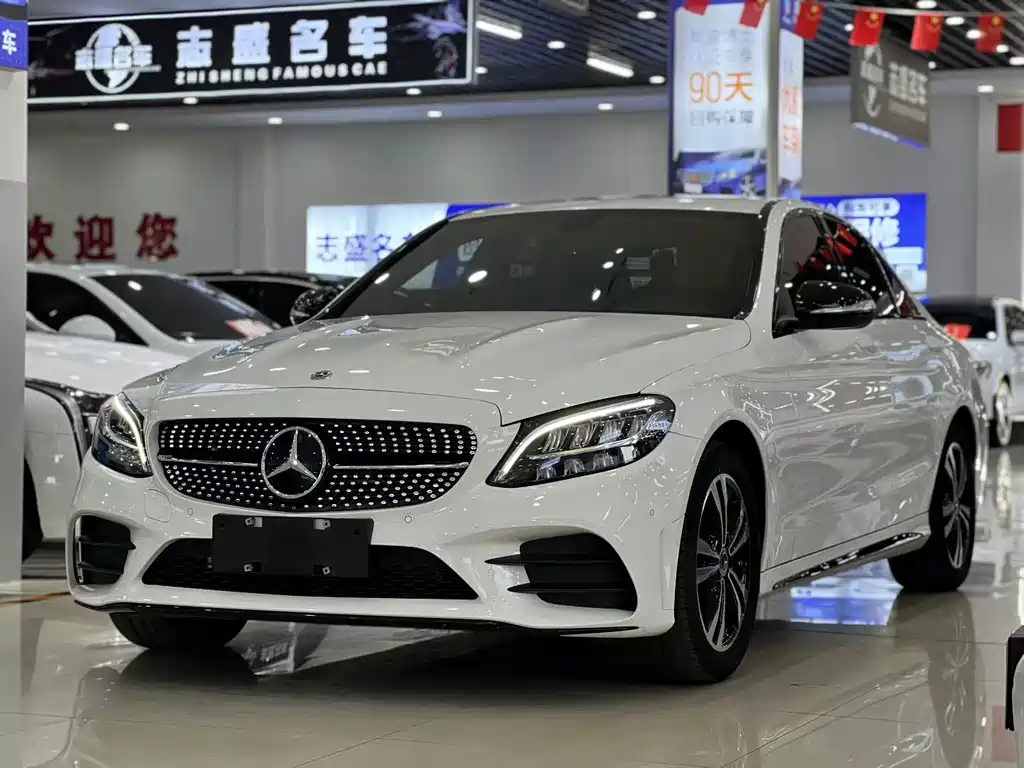 Mercedes-Benz C-Class 2019 — фото 1