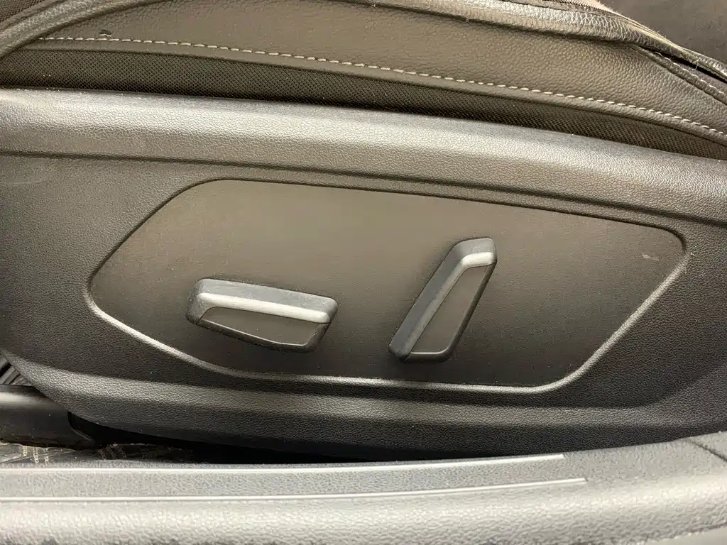 Hyundai Elantra 2022 — фото 11