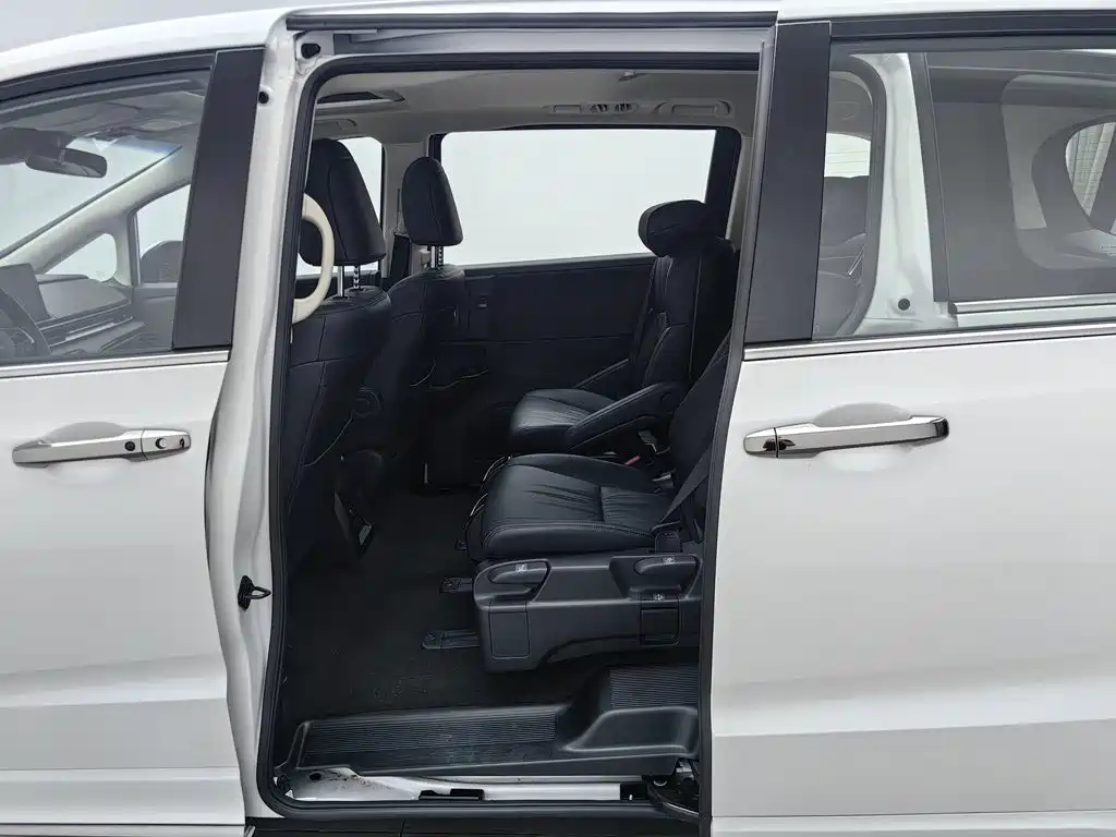 Honda Odyssey 2024 — фото 15