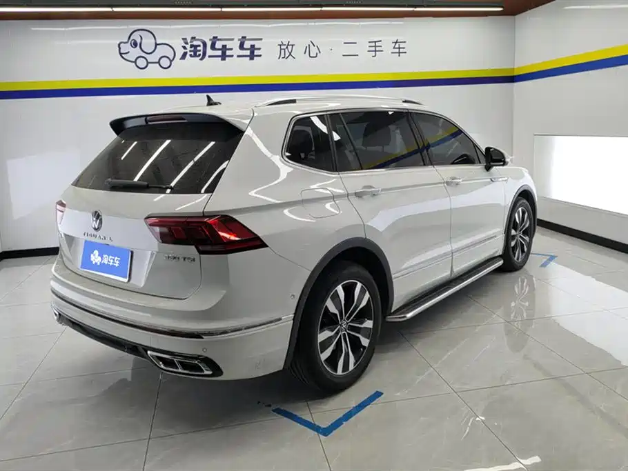 Volkswagen Tiguan L 2024