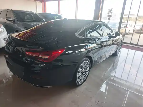Hongqi H5 2021