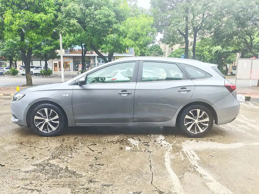 Buick Excelle 2018