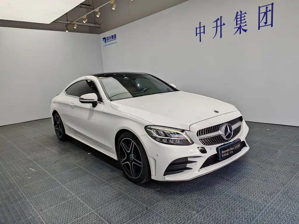 Mercedes-Benz C-Class 2019 — фото 2
