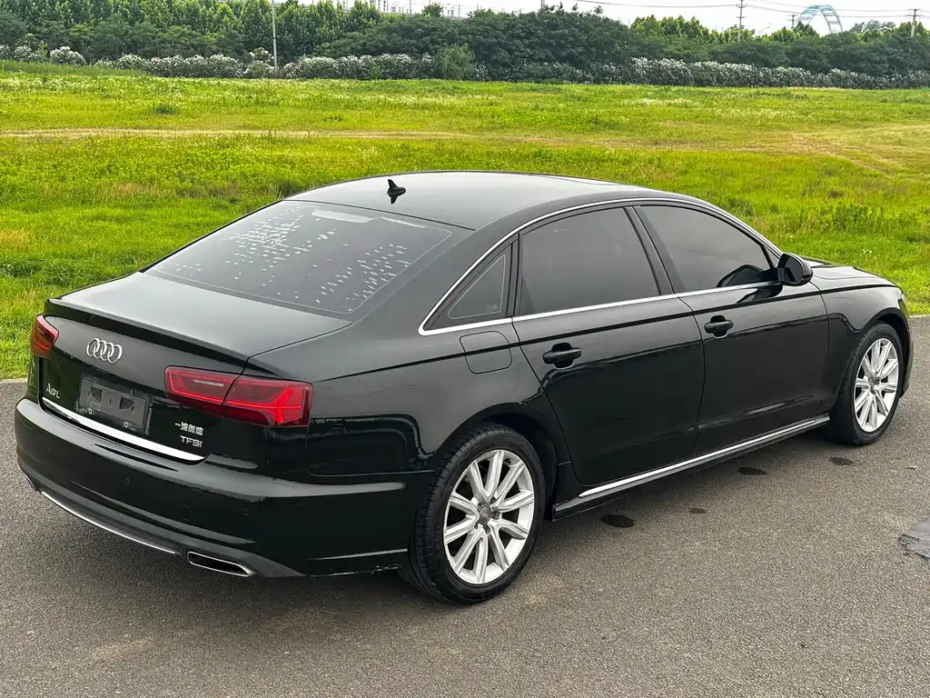 Audi A6L 2018 — фото 11