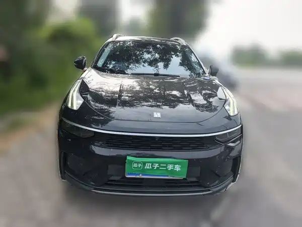 Lynk & Co 01 2023