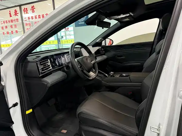 BYD Qin L 2025
