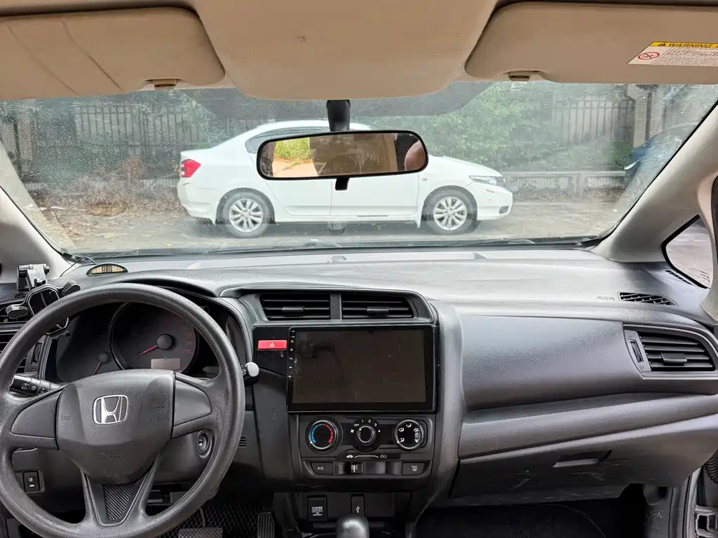 Honda Fit 2014 — фото 8