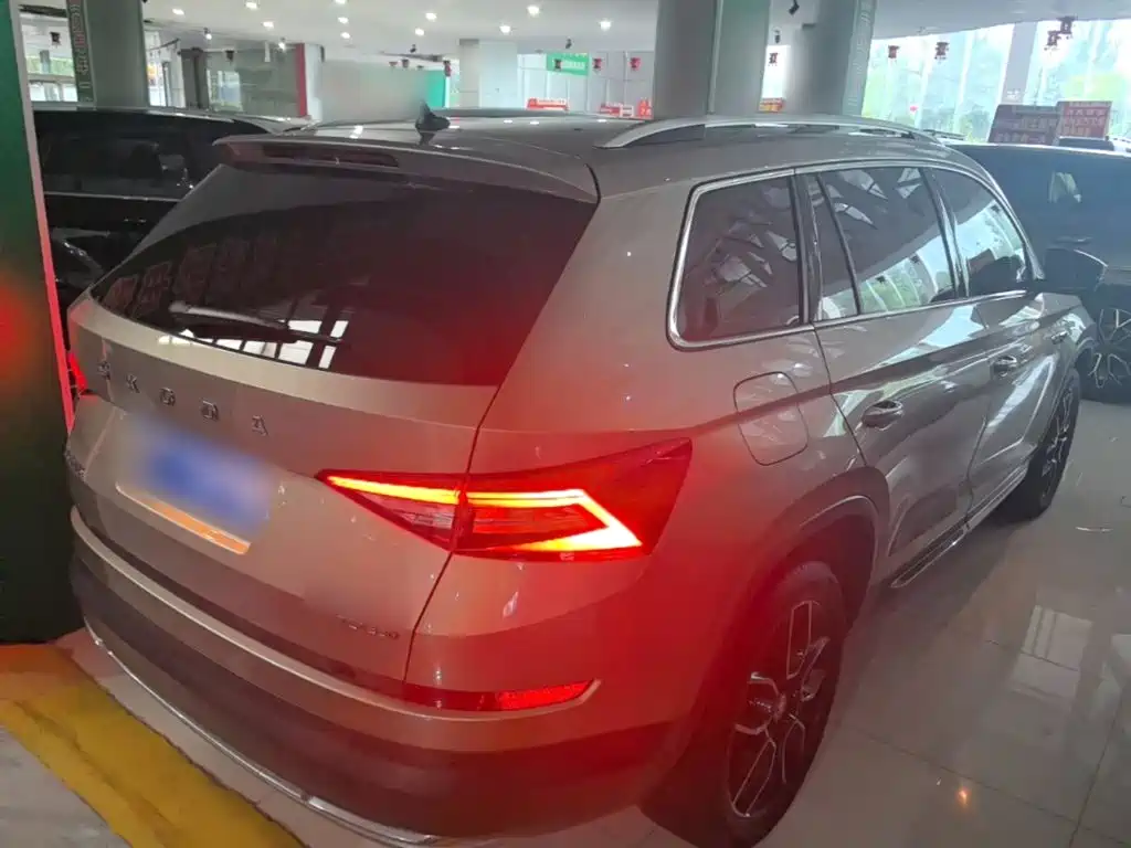 Skoda Kodiaq 2020 — фото 7