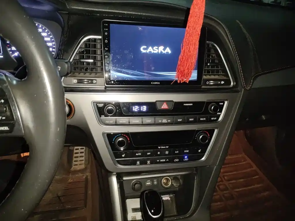 Hyundai Sonata 2015 — фото 14