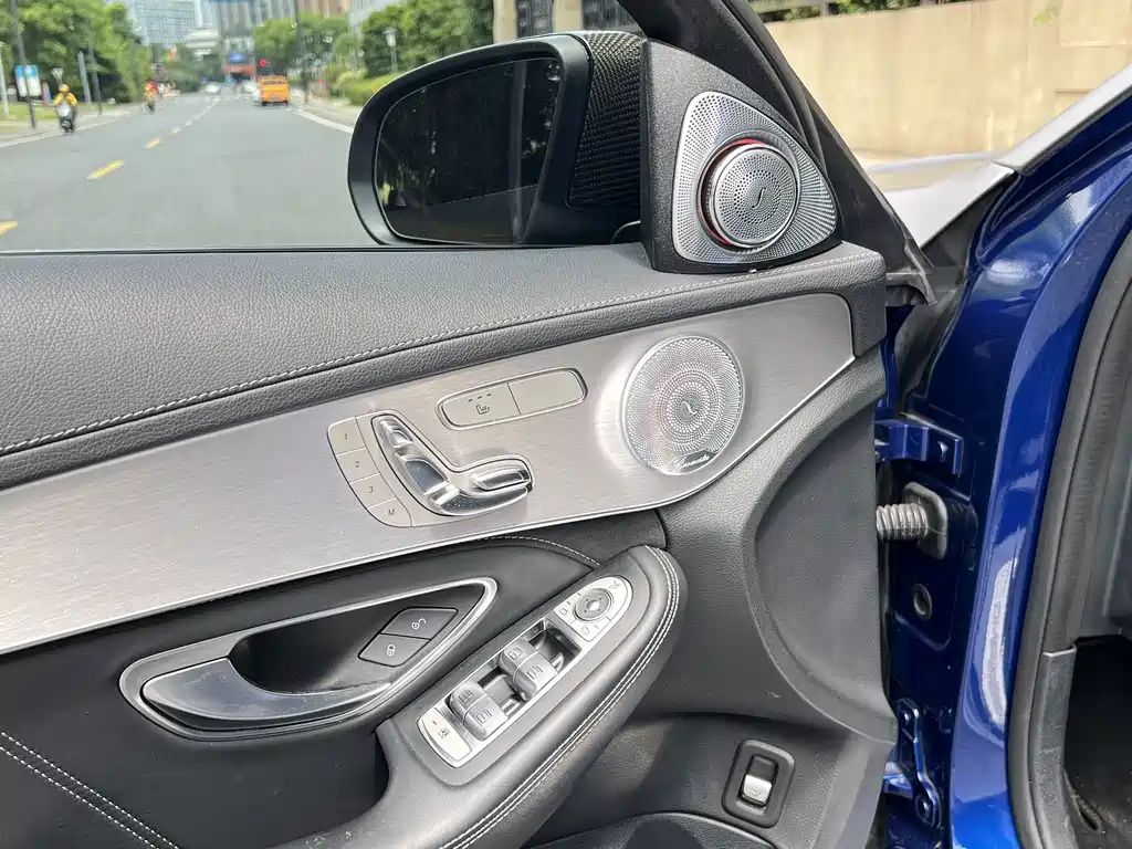 Mercedes-Benz C-Class AMG 2019 — фото 10