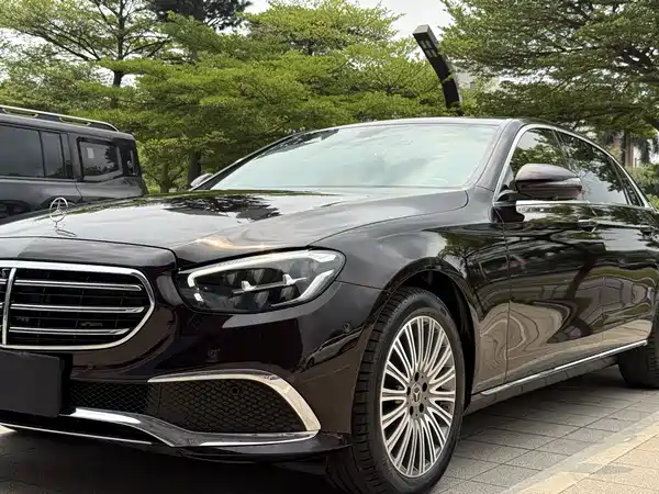 Mercedes-Benz E-Class 2021