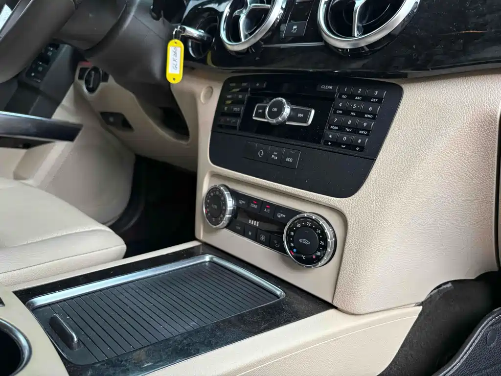 Mercedes-Benz GLK-Class 2014 — фото 16