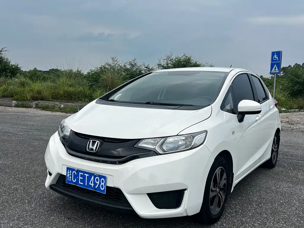 Honda Fit 2016 — фото 2