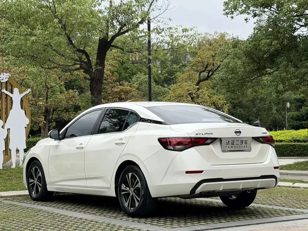 Nissan Sylphy 2022 — фото 5