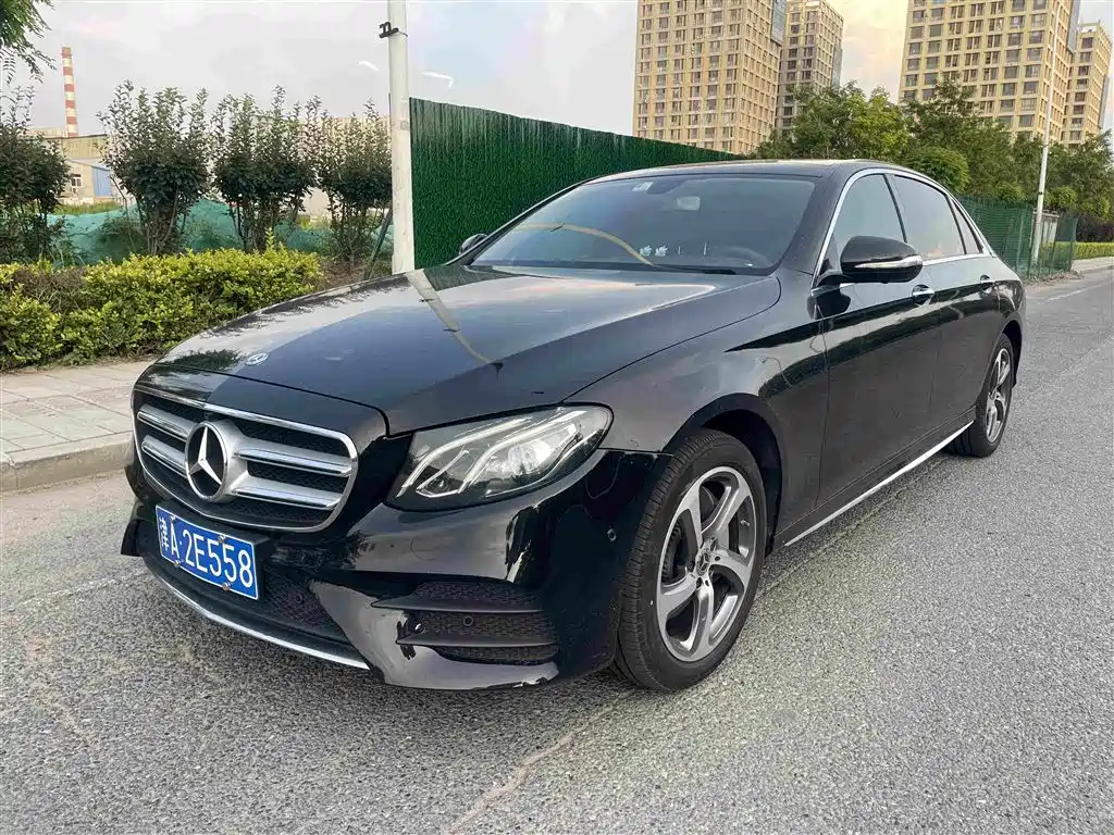 Mercedes-Benz E-Class 2019 — фото 1
